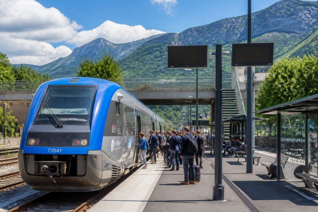 Train Voiron Grenoble : horaires, tarifs et conseils pour vos déplacements